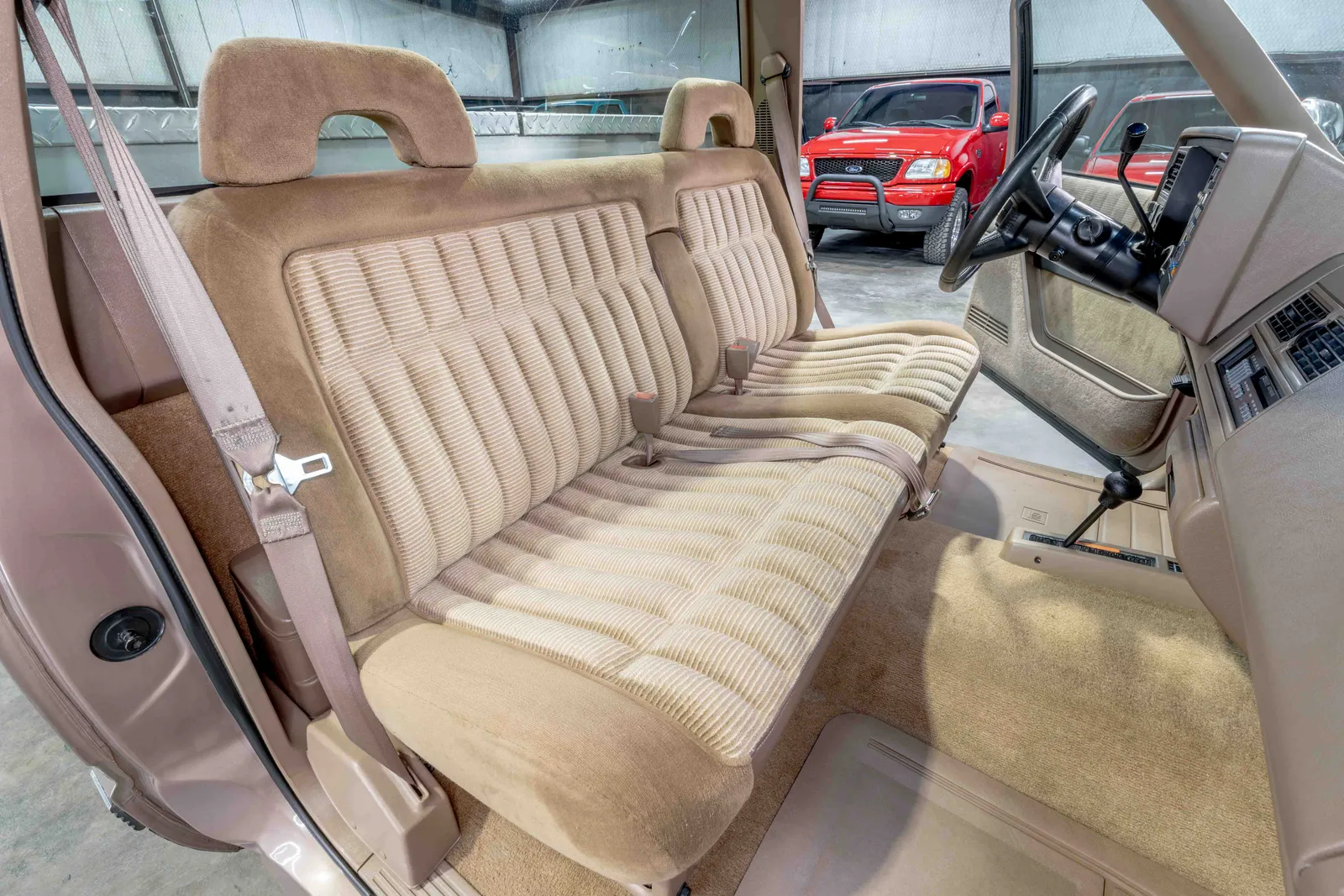 1994-Chevrolet-K1500-Light Autumnwood Metallic-175287-48.jpg